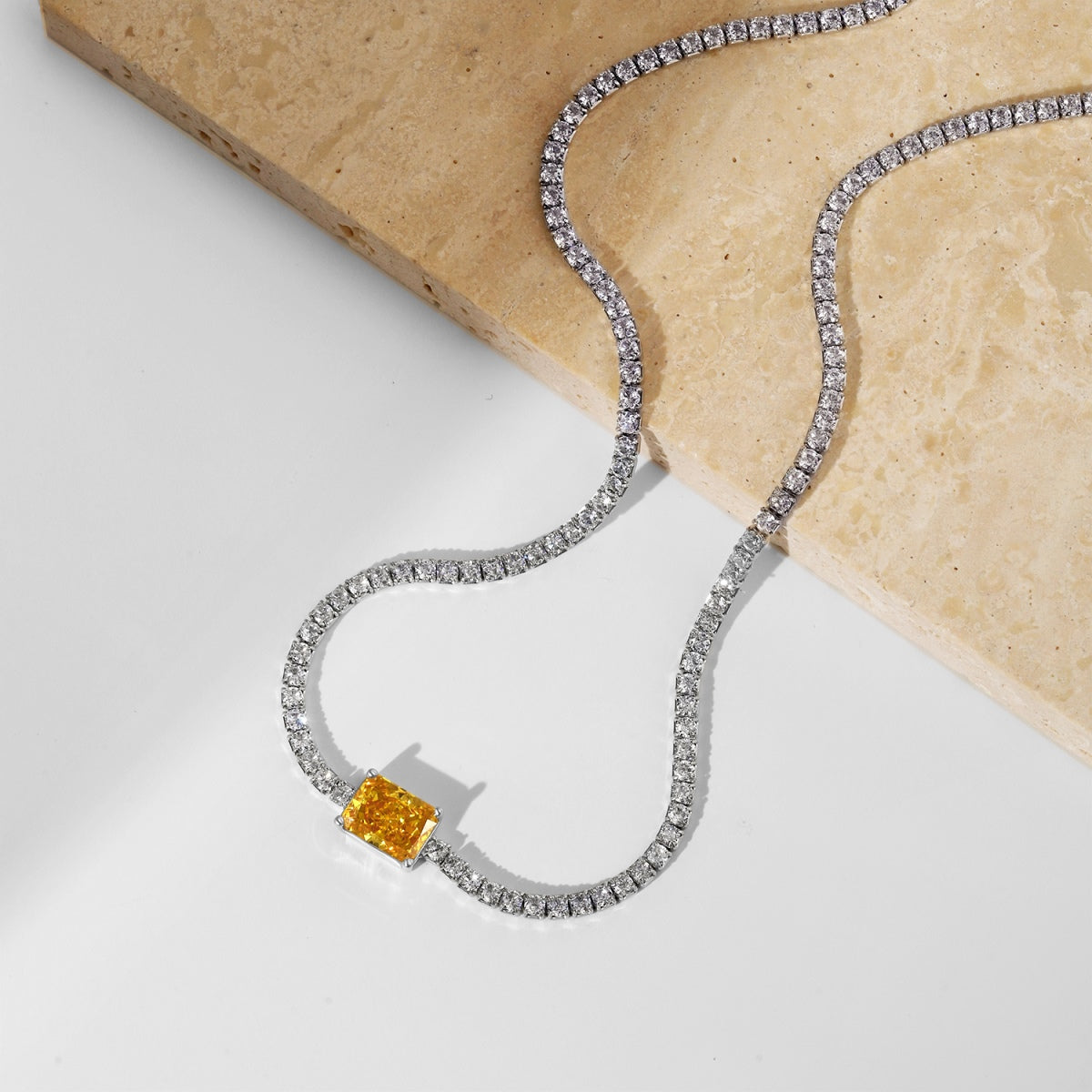Angela Jewelry]2.0 carat Ornate Emerald Cut Necklace