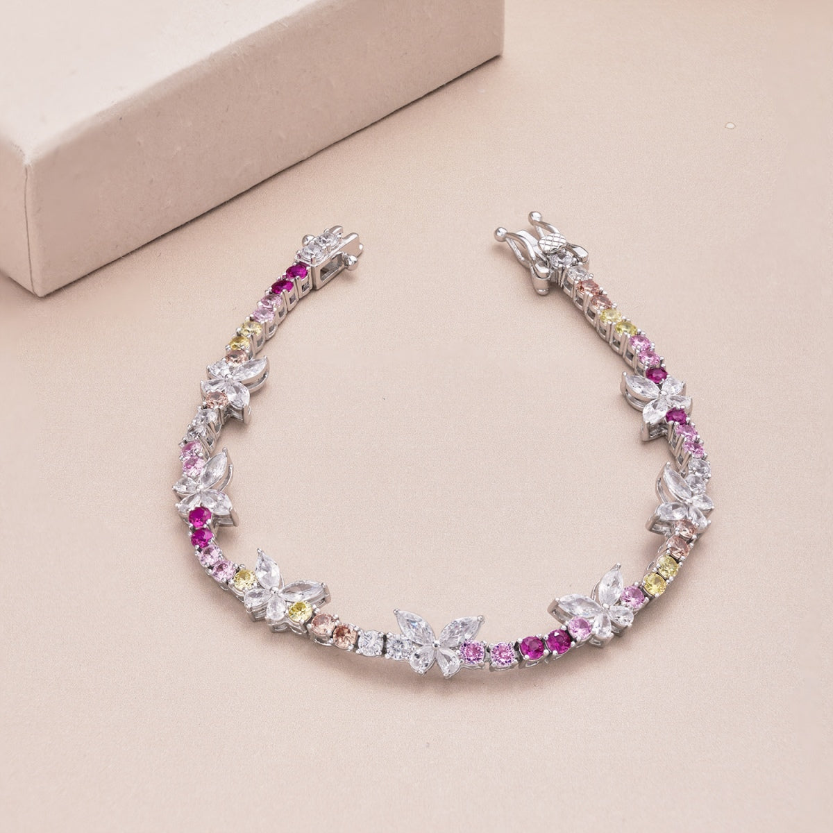 Angela Jewelry]Ornate Colorful Butterfly Shape Round Cut Daily Bracelet