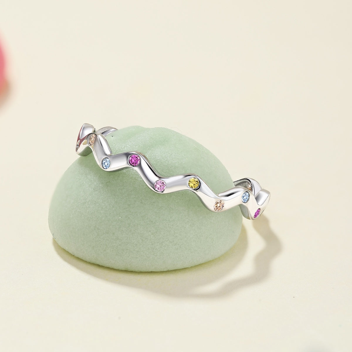 Angela Jewelry]Ornate Vibrant Round Cut Daily Ring