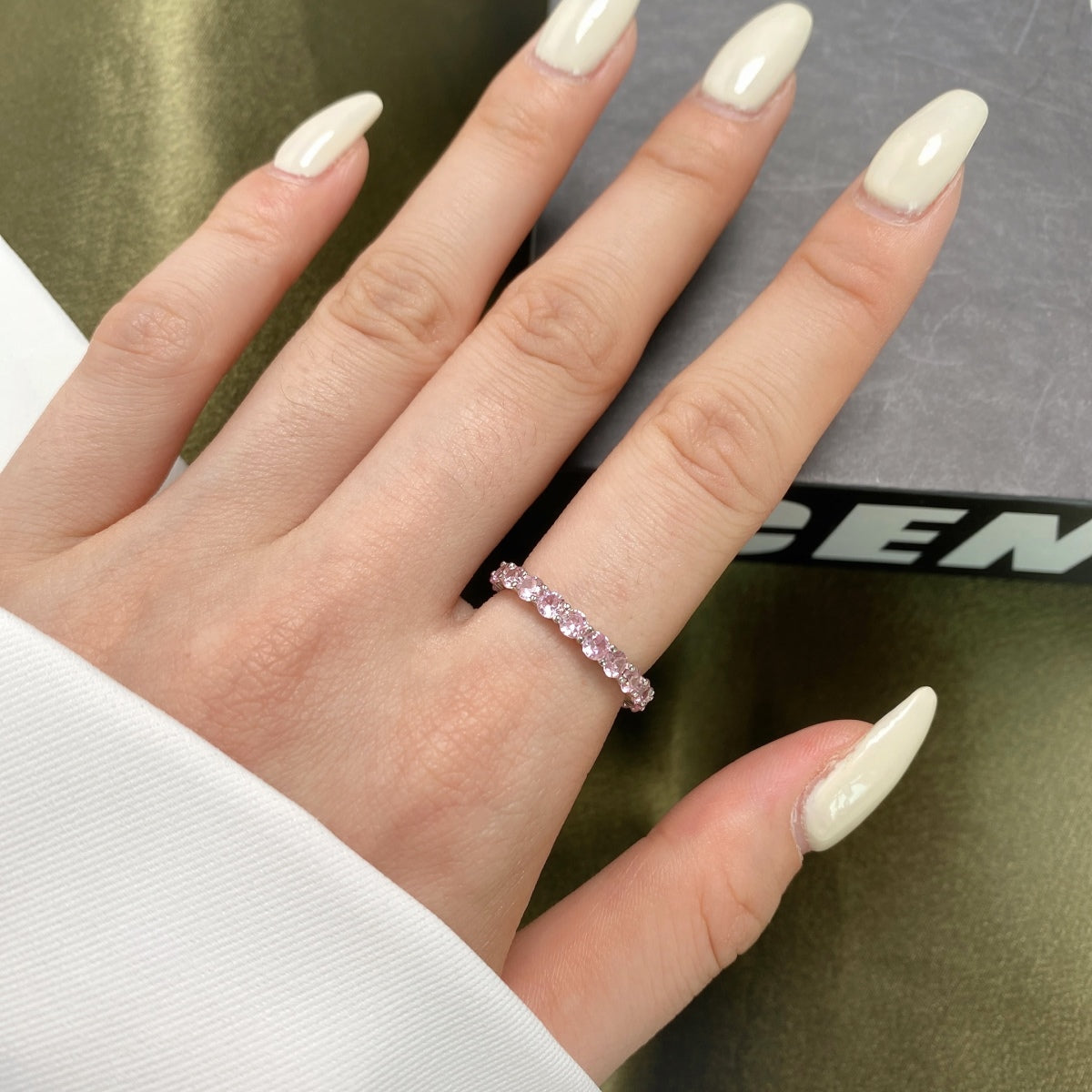Angela Jewelry]Sparkling Round Cut Tennis Ring