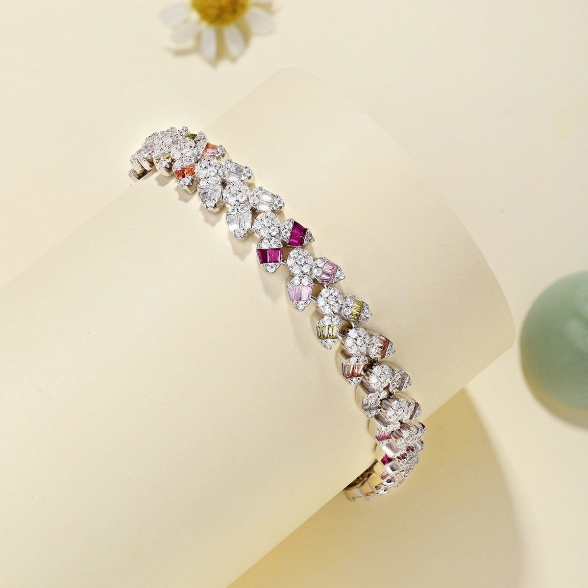 Angela Jewelry]Dainty Exquisite Flower Shape Daily Bracelet