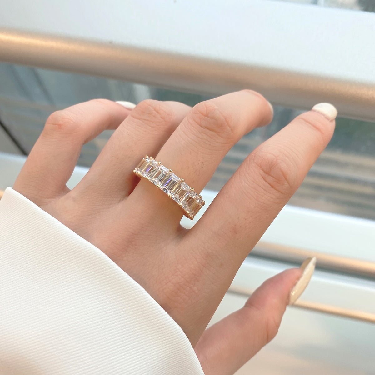 Angela Jewelry]0.75 Carat Elegant Emerald Cut Tennis Ring