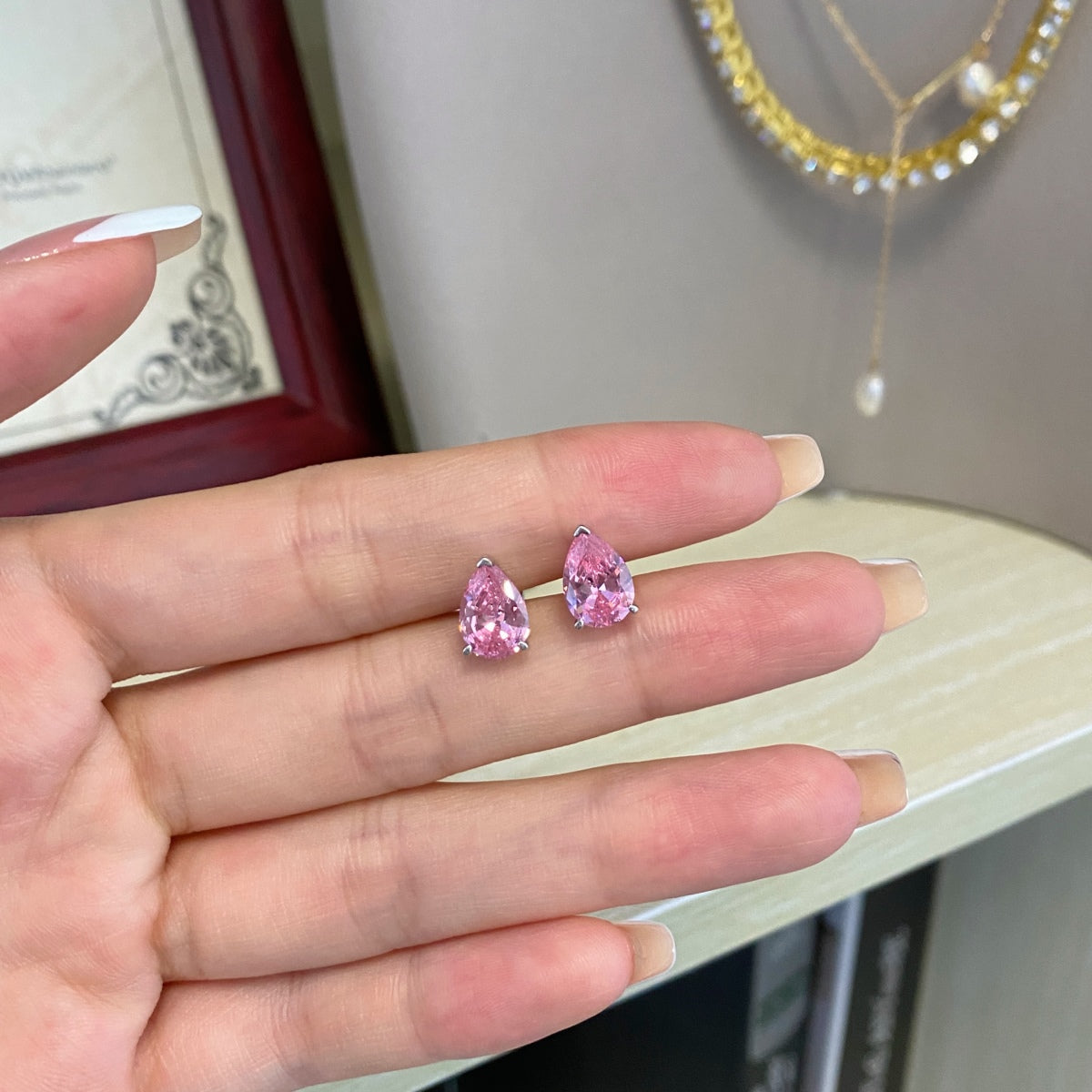 Angela Jewelry]Ornate Water Drop Shape Earrings