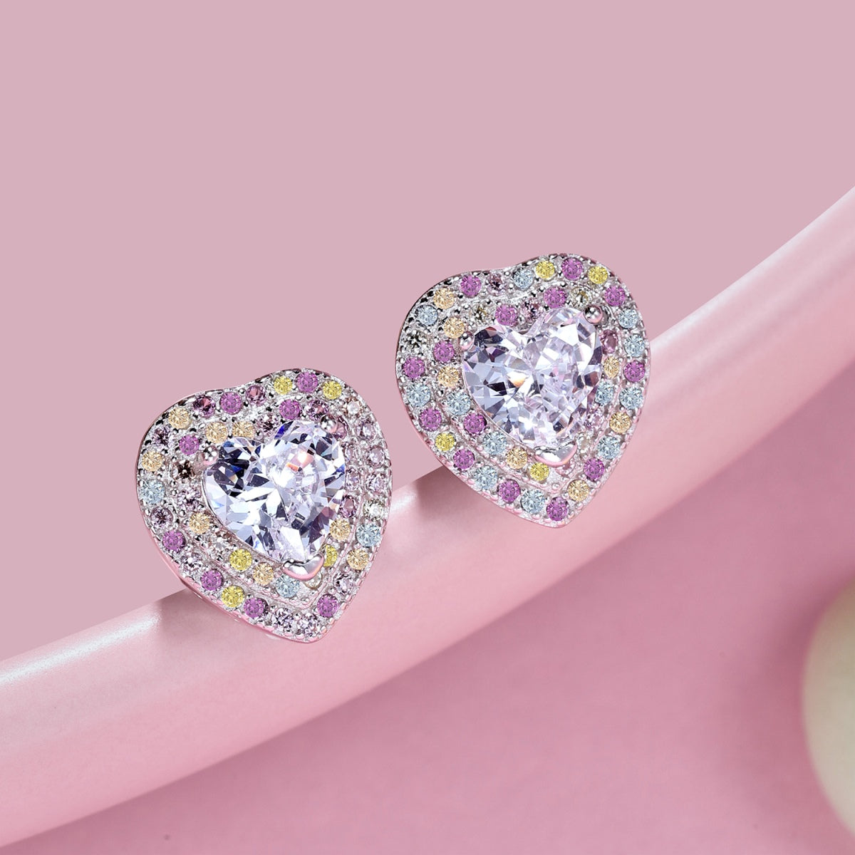 Angela Jewelry]Dazzling Heart Shape Lover Earrings