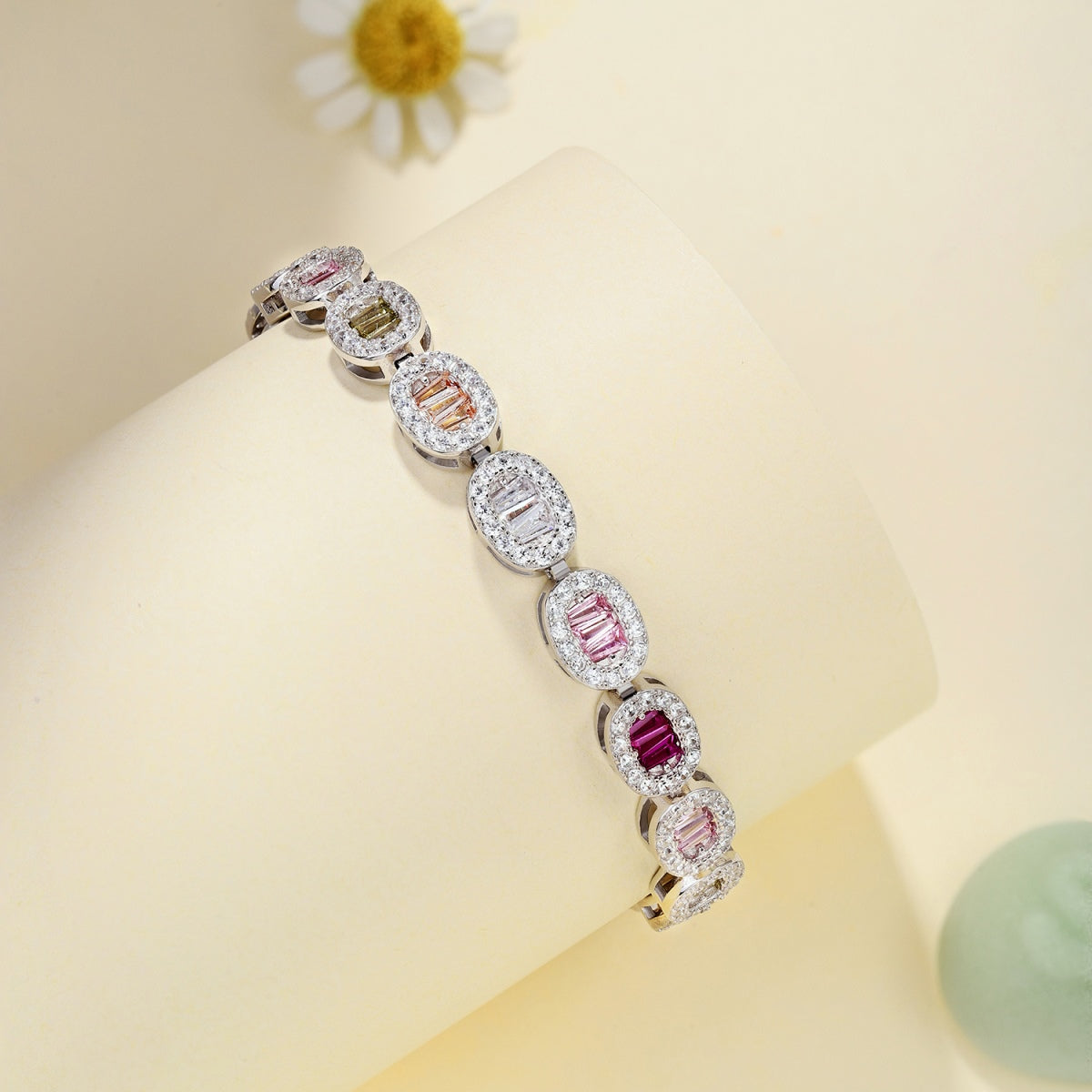Angela Jewelry]Exquisite Ornate Emerald Cut Daily Bracelet