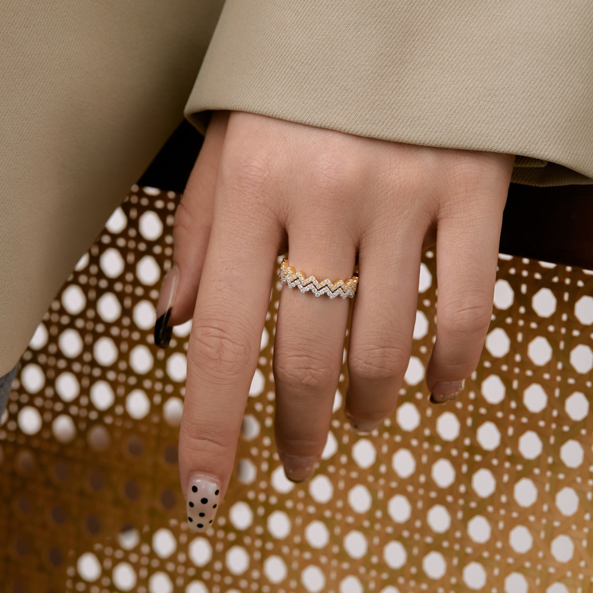 Angela Jewelry]Delicate Enchanting Wave Shape Daily Ring