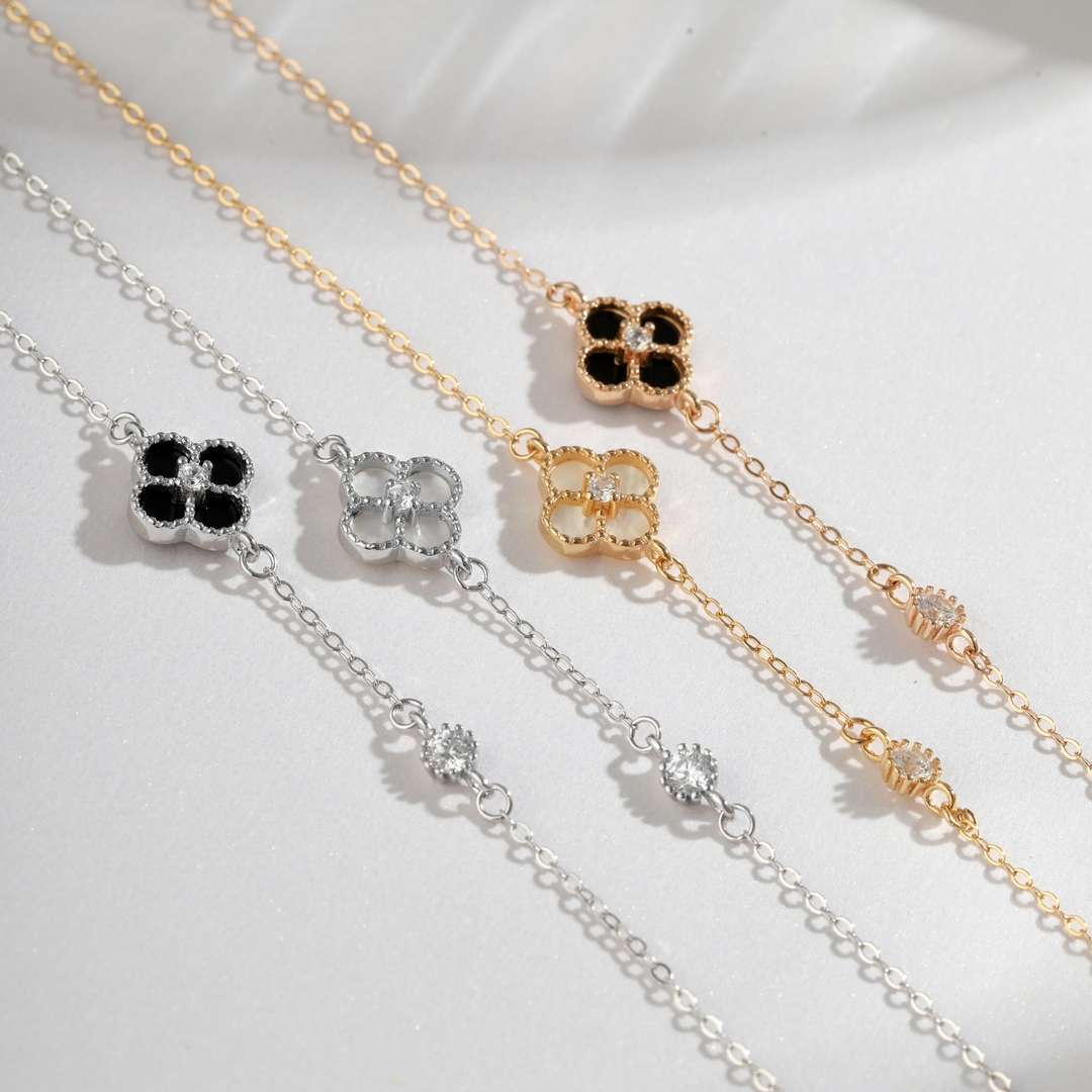 Angela Jewelry]Delicate Four Leaf Clover Bracelet