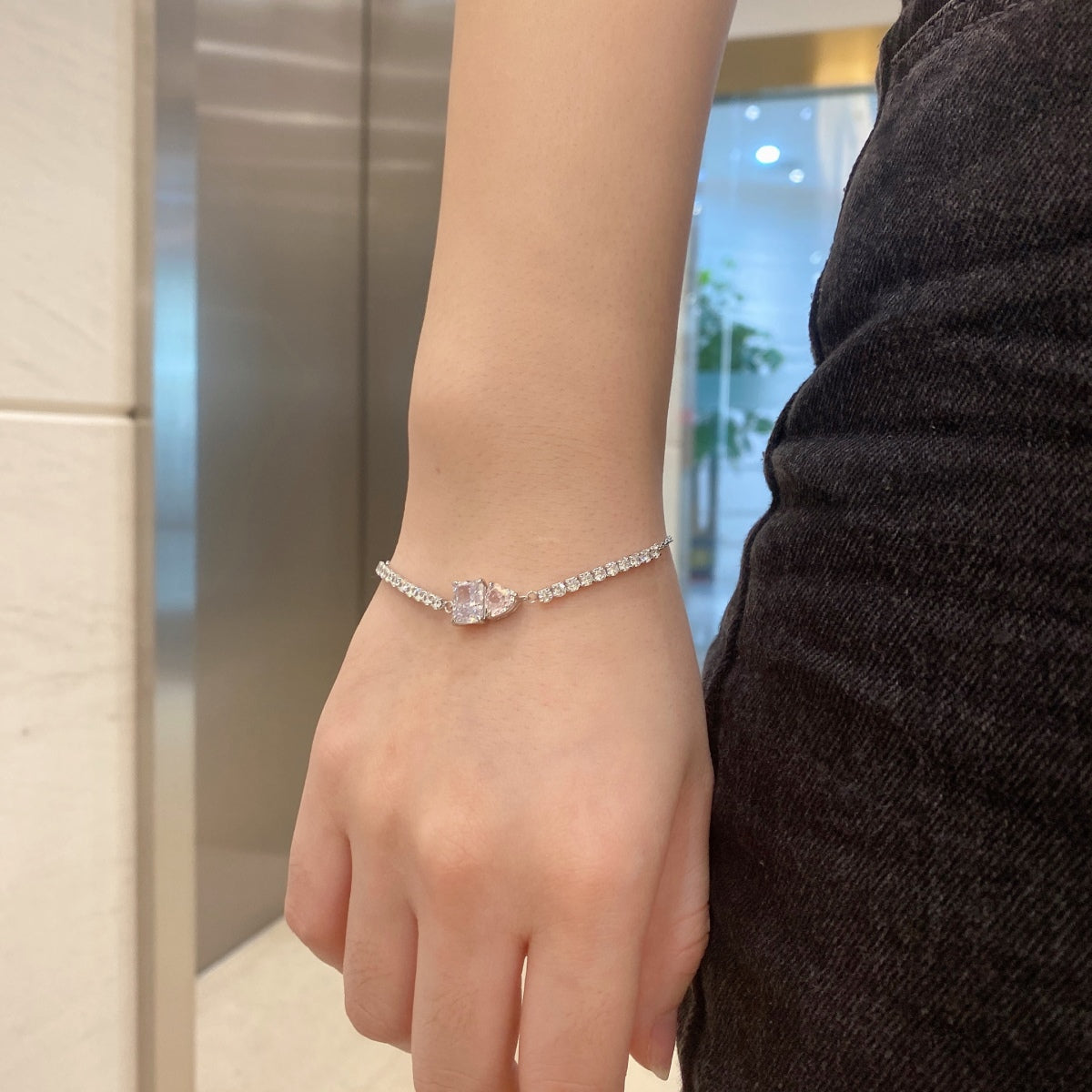 Angela Jewelry]Dazzling Unique Multi Shape Lover Bracelet