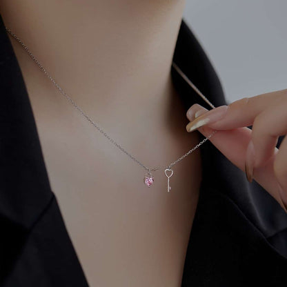 Angela Jewelry]Unique Heart Shape Key Pendent Necklace