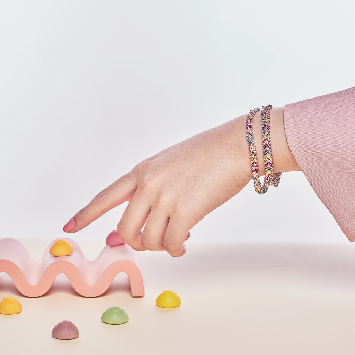 Angela Jewelry]Ornate Sparkling Round Cut Party Bracelet