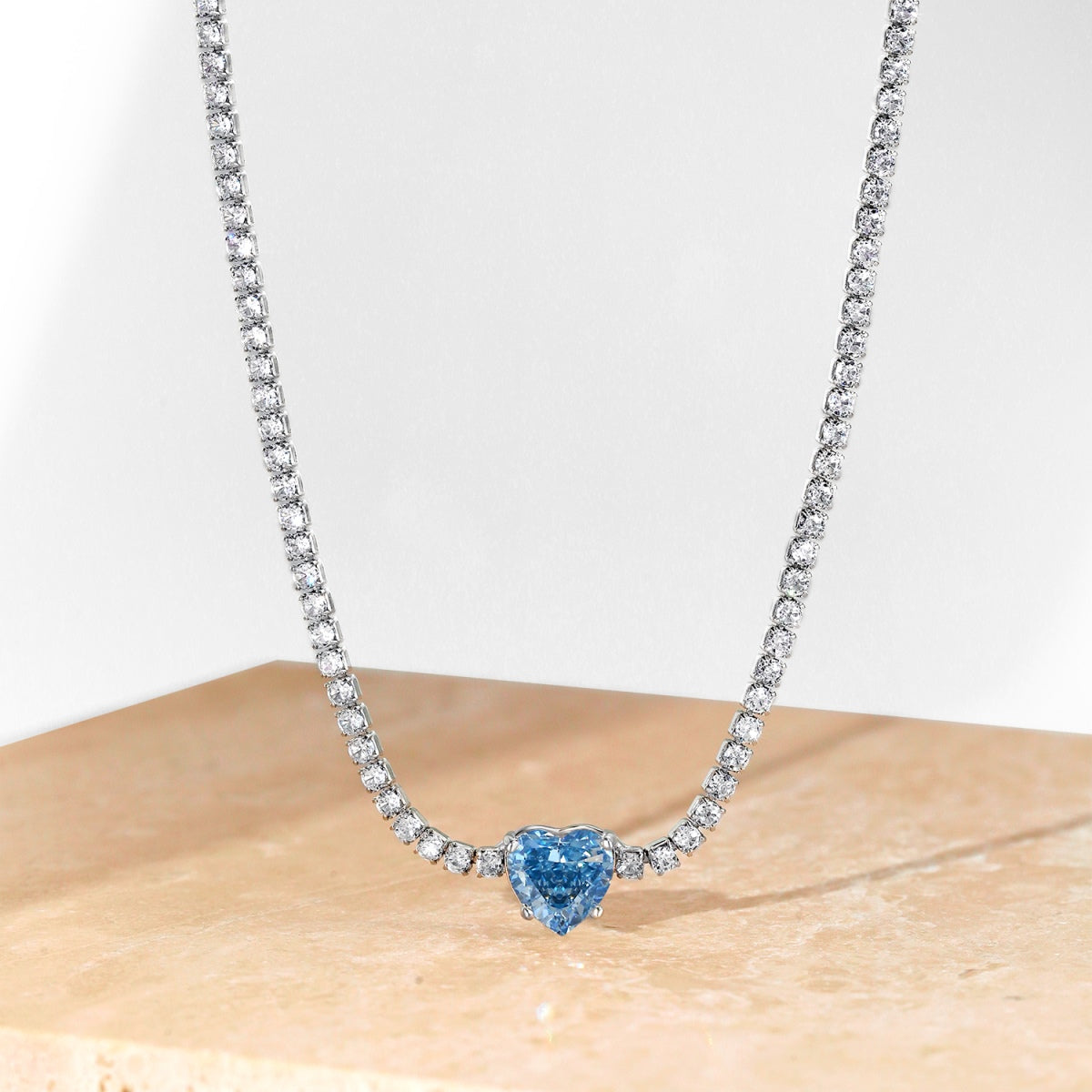 Angela Jewelry]2.0 Carat Sparkling Tennis Heart Cut Necklace