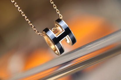 [Angela Jewellery]POP H PEDANT PINK GOLD