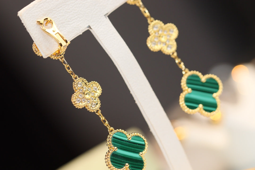 [Angela Jewellery]CLOVER EARRINGS GOLD MALACHITE DIAMOND 3 MOTIF