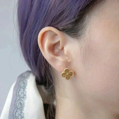 [Angela Jewellery]CLOVER MEDIUM 1 MOTIFS LASER EARRINGS