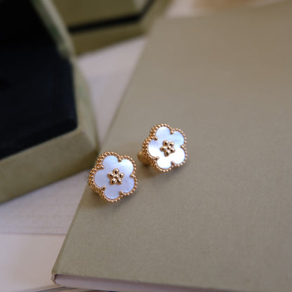 [Angela Jewellery]LUCKY PINK GOLD WHITE MOP EARRINGS
