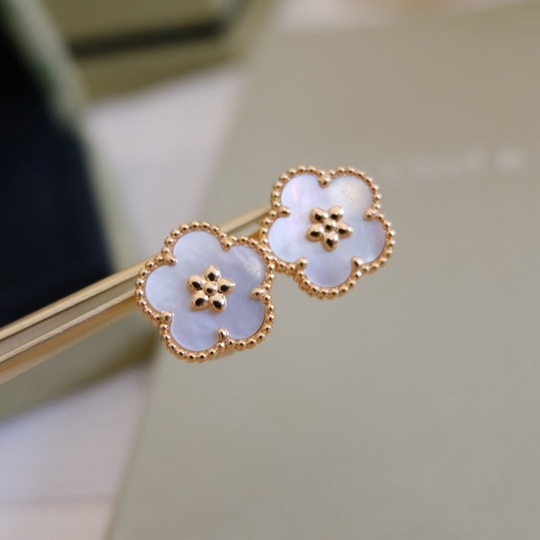 [Angela Jewellery]LUCKY PINK GOLD WHITE MOP EARRINGS