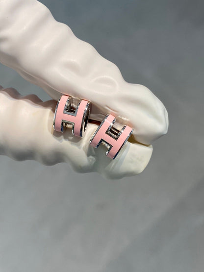 [Angela Jewellery]MINI POP H SILVER EARRINGS PINK