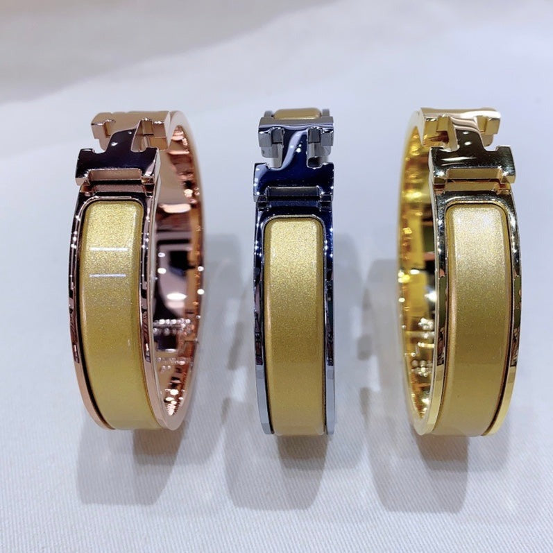 [Angela Jewellery]H CHAMPAGNE BRACELET