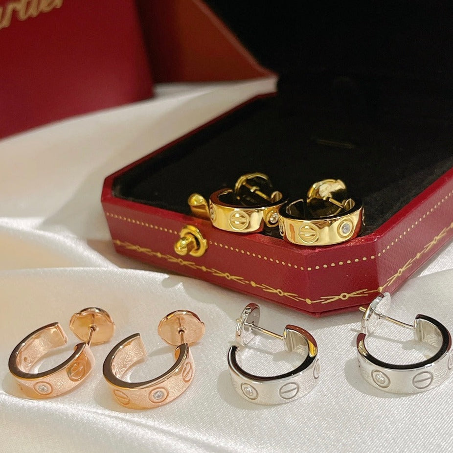 [Angela Jewellery]LOVE EARRINGS 5.7MM 2 DIAMONDS