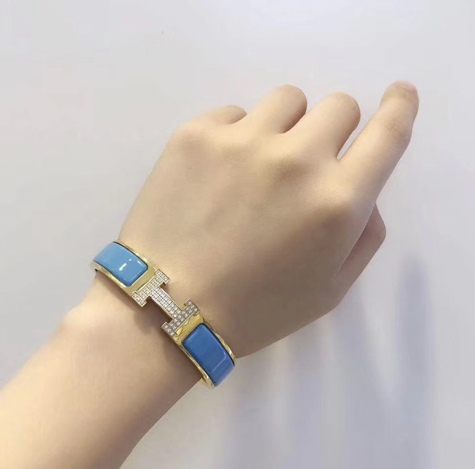 [Angela Jewellery]H CLOUD BLUE BRACELET GOLD DIAMOND