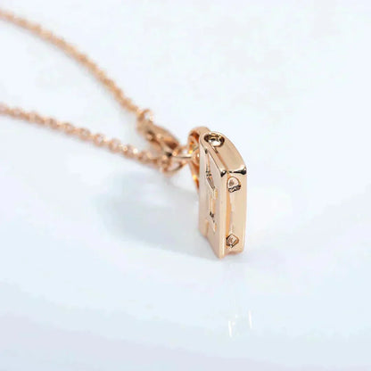 [Angela Jewellery]AMULETTE PEDANT ROSE GOLD NECKLACE
