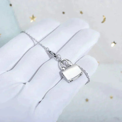 [Angela Jewellery]AMULETTE PEDANT SILVER NECKLACE