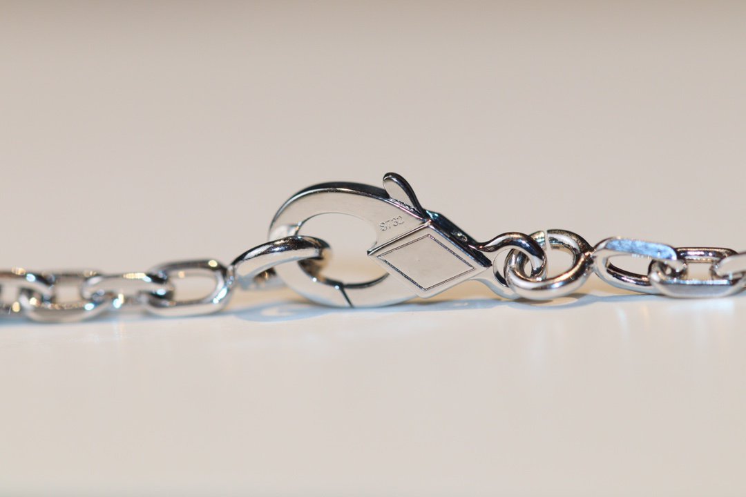 [Angela Jewellery]CLOVER 20 MOTIFS ONYX DIAMOND SILVER