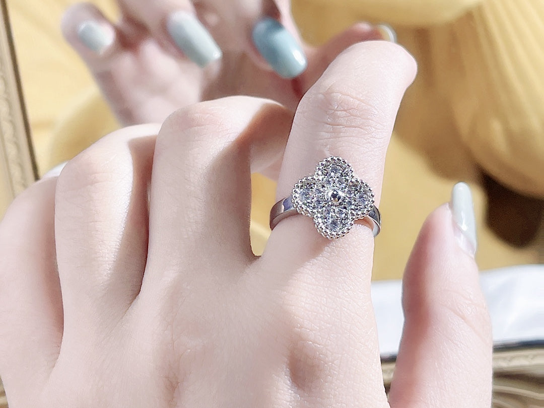 [Angela Jewellery]CLOVER DIAMOND RING
