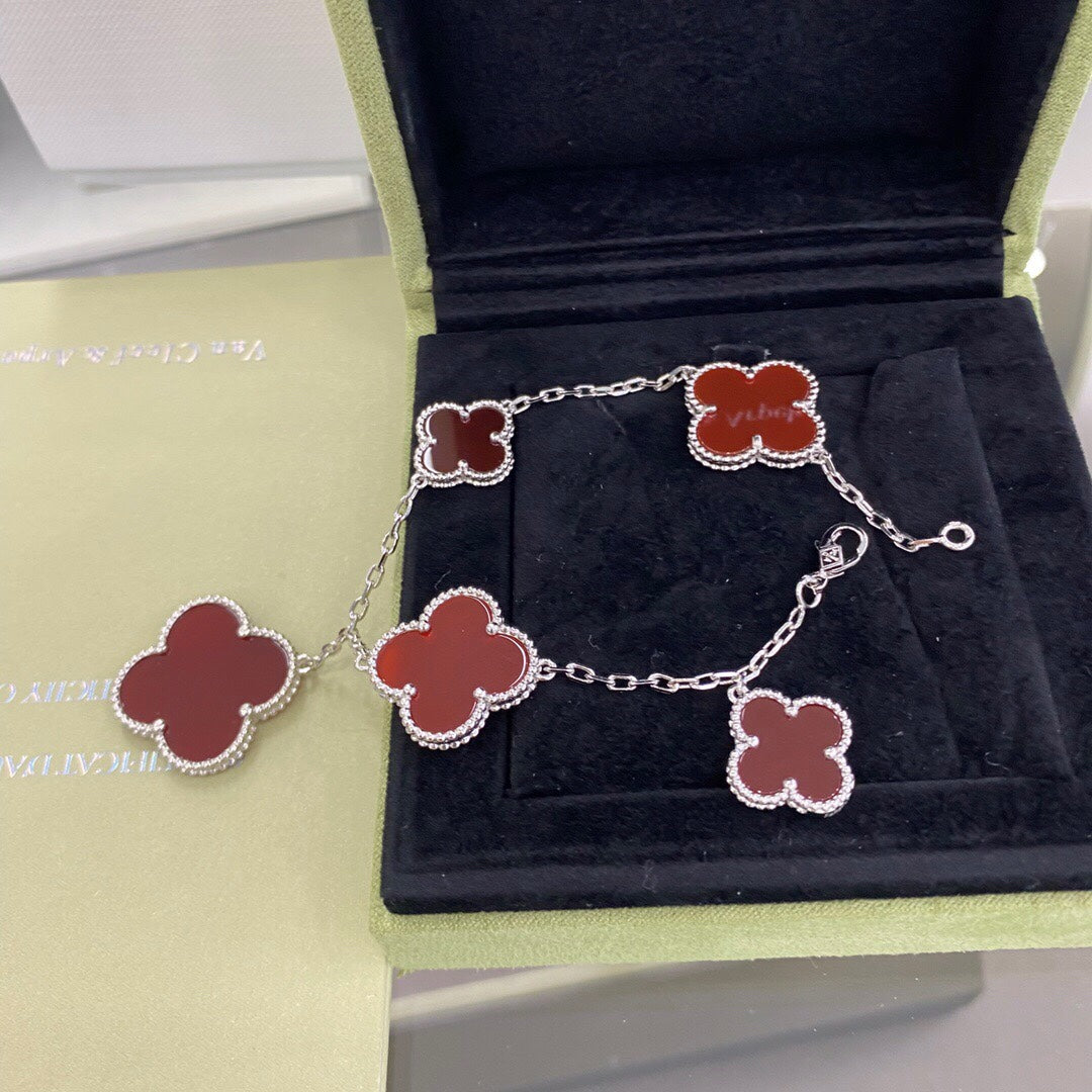 [Angela Jewellery]CLOVER 5 MOTIFS SIVLER CARNELIAN BRACELET