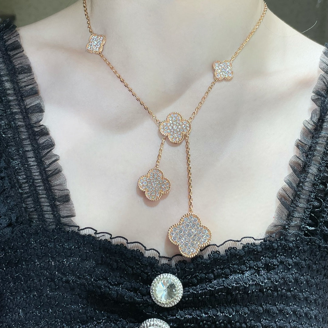 [Angela Jewellery]CLOVER 6 MOTIF DIAMOND PAVED NECKLACE