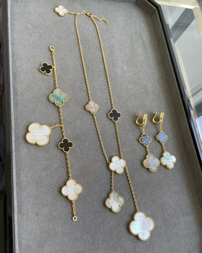 [Angela Jewellery]CLOVER 3 MOTIF MOP ONYX DARK MOP PINK GOLD EARRINGS