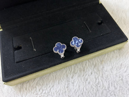 [Angela Jewellery]CLOVER PIETERSITE MEDIUM STUD EARRINGS