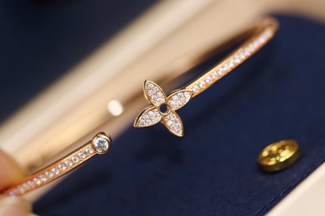 [Angela Jewellery]IDYLLE PINK GOLD OPEN BRACELET DIAMOND PAVED