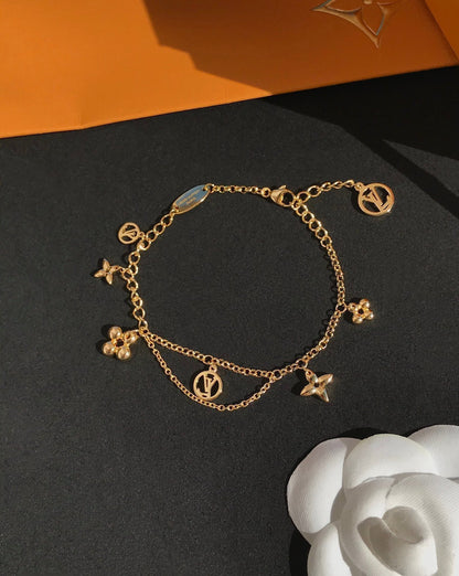 [Angela Jewellery]BLOOMING PINK GOLD MOP BRACELET