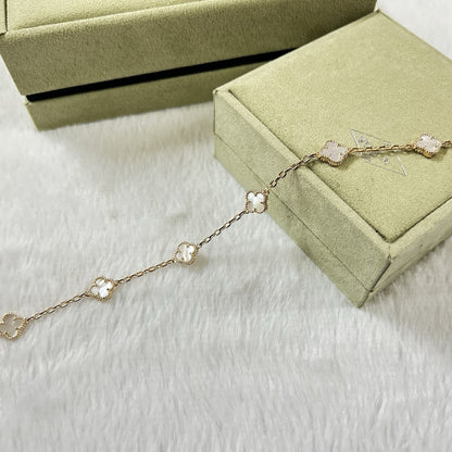 [Angela Jewellery]CLOVER 6 MOTIF WHITE MOP BRACELET