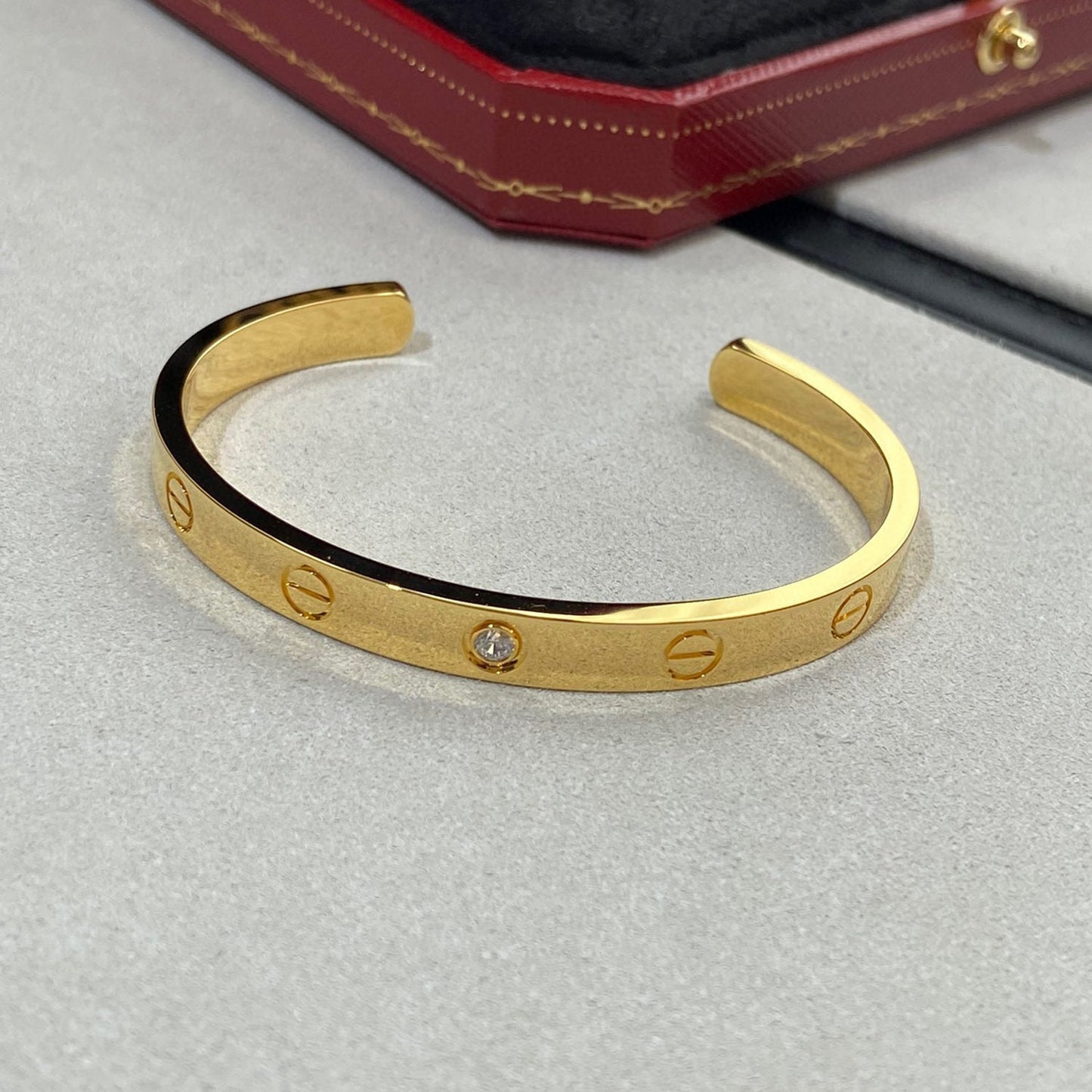 [Angela Jewellery]LOVE BRACELET 6.1MM 1 DIAMOND OPEN CUFF