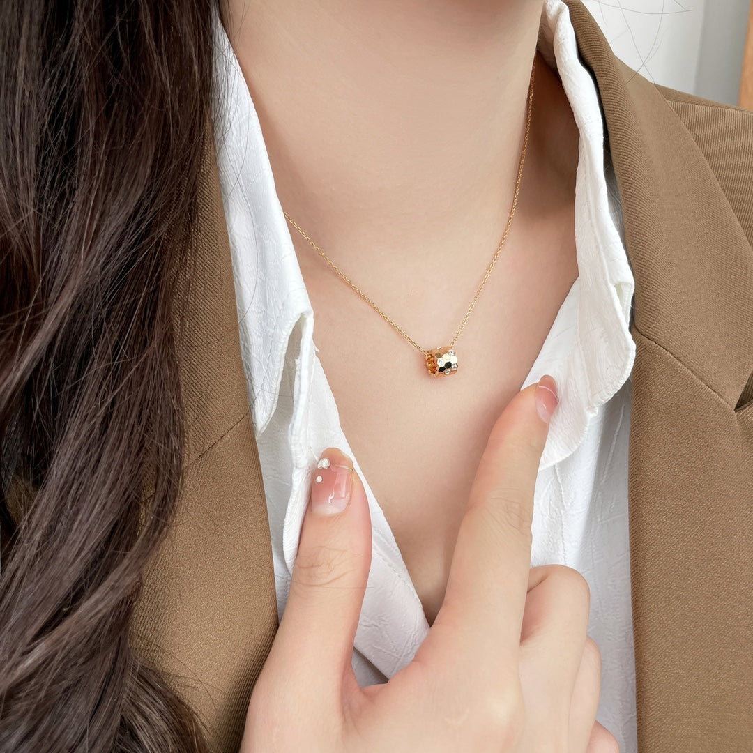 [Angela Jewellery]BEE MINI PEDANT DIAMOND NECKLACE