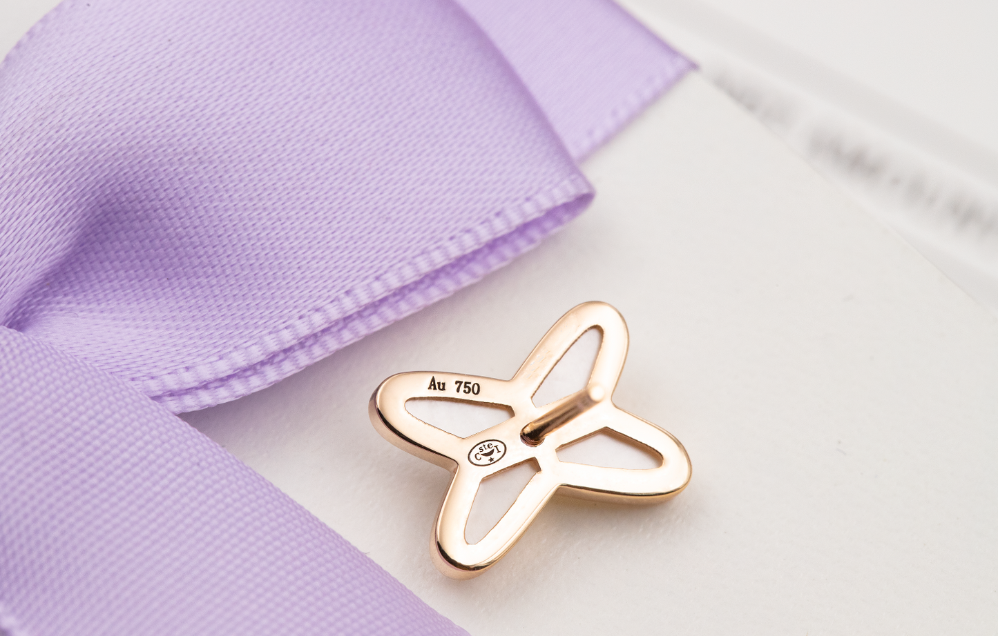 [Angela Jewellery]JEUX DE WHITE MOP PINK GOLD DIAMOND EARRINGS