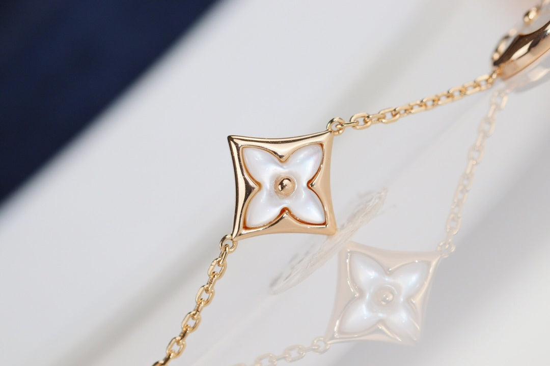 [Angela Jewellery]LEAF CLOVER BRACELET