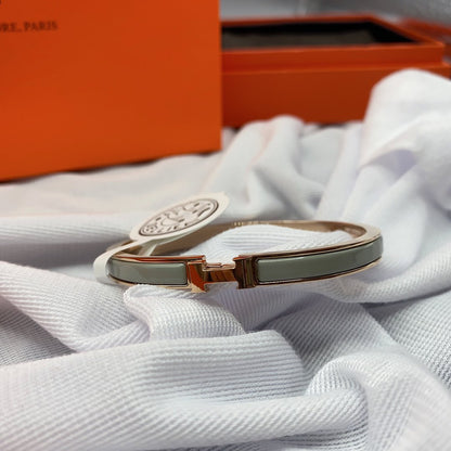 [Angela Jewellery]CLASSIC HM CLIC GREEN 8MM ENAMEL BRACELET