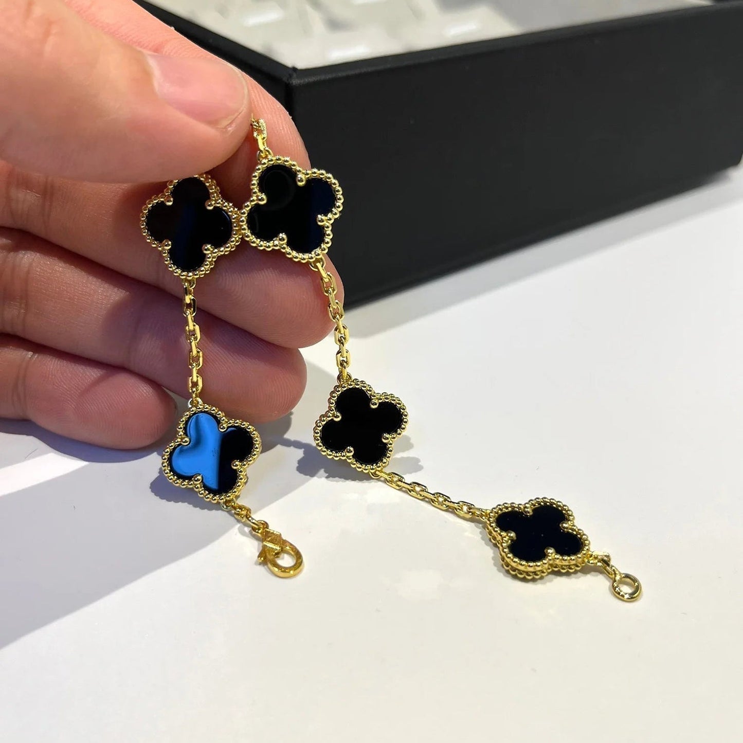 [Angela Jewellery]CLOVER  5 MOTIFS BLACK ONYX BRACELET