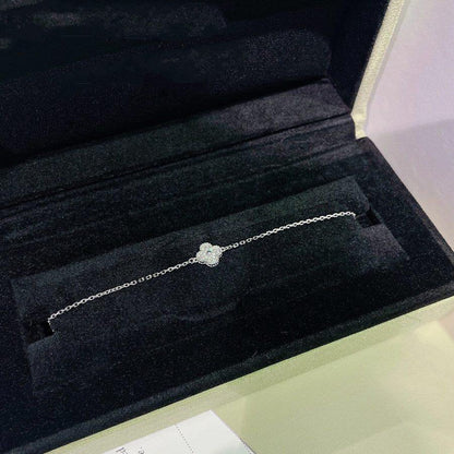 [Angela Jewellery]CLOVER  SINGLE FLOWER BRACELET SILVER