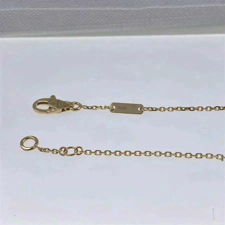 [Angela Jewellery]CLOVER  CARNELIAN SINGLE FLOWER BRACELET