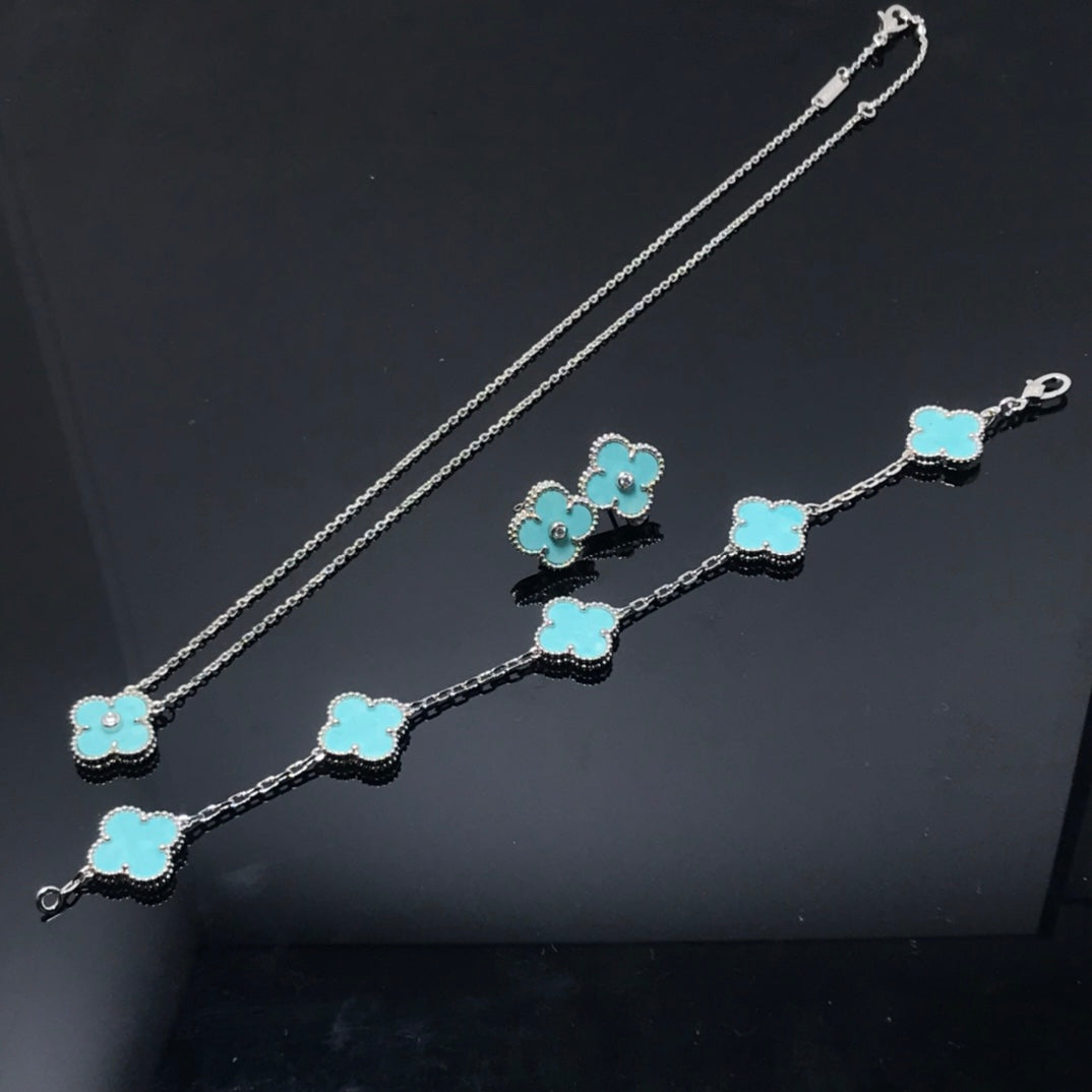 [Angela Jewellery]CLOVER 1 DIAMOND BLUE SKY SILVER EARRINGS