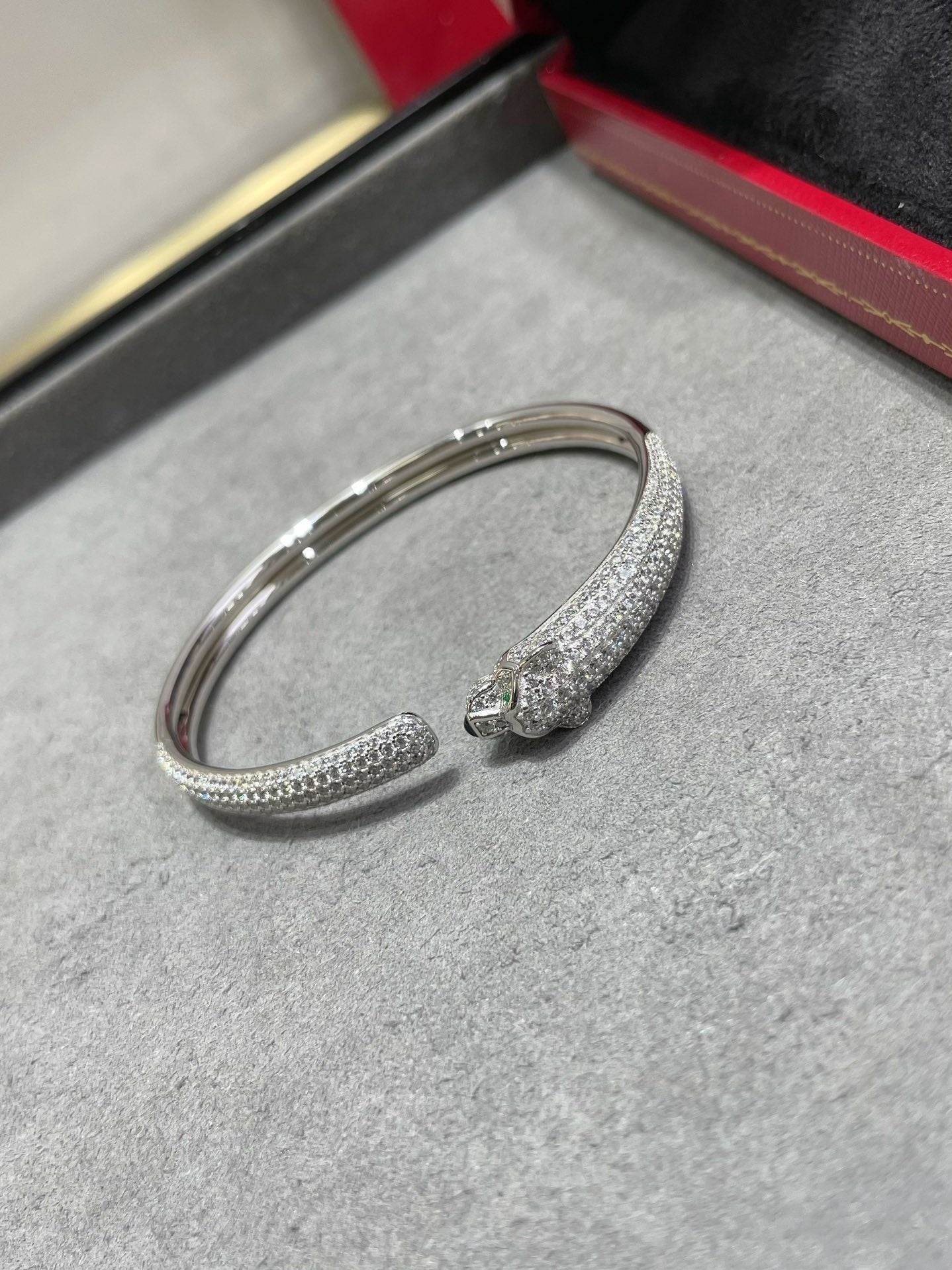 [Angela Jewellery]PANTHERE FULL DIAMOND OPEN BRACELET