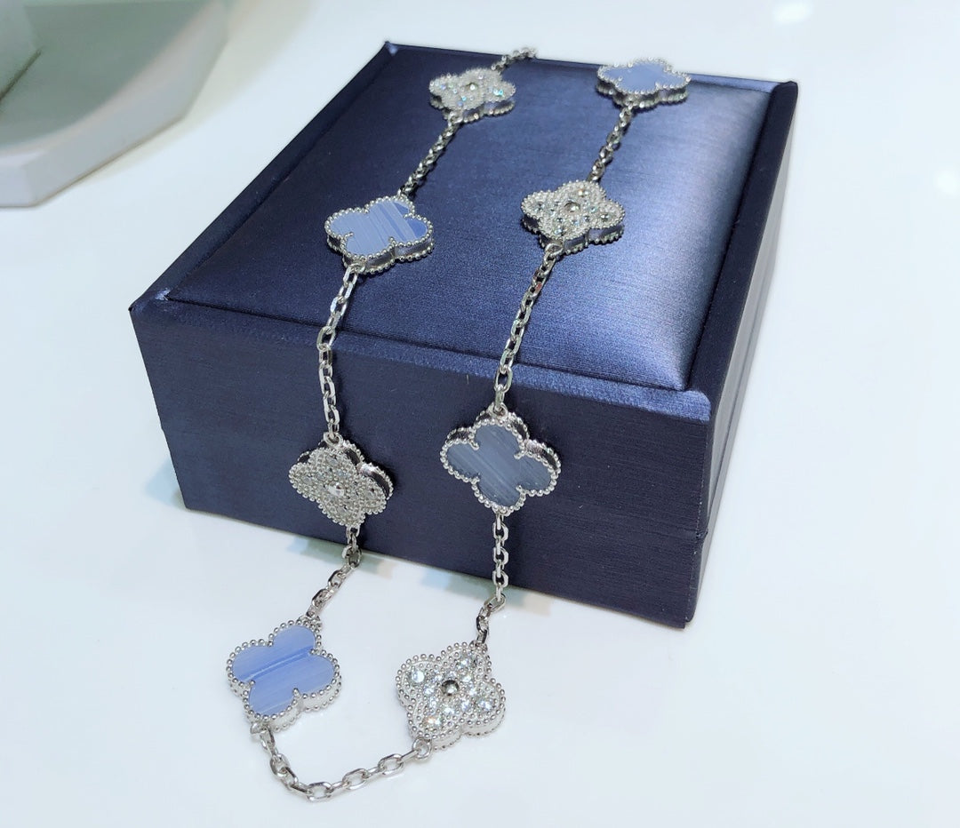 [Angela Jewellery]CLOVER 10 MOTIFS CHALCEDONY DIAMONDS SILVER NECKLACE